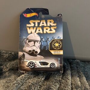 Hot Wheels Star Wars Galactic Republic White Vehicle